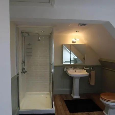 Гостевой дом The Old Dispensary